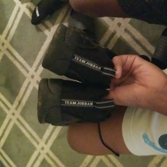 Team jordans - Picture 2 of 4